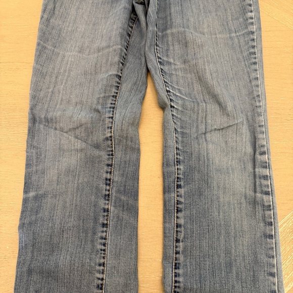 L.L. Bean Blue Straight Leg Jeans Classic Fit Denim - Picture 3 of 8